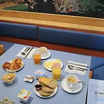 Hotel Strasbourg Aeroport 2*
