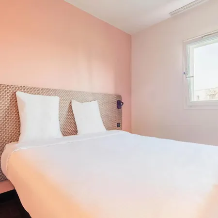 Strasbourg Aeroport Hotell Holtzheim