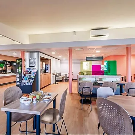 Hotel Strasbourg Aeroport 2*
