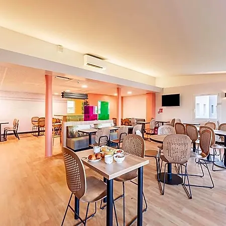 Hotel Strasbourg Aeroport 2*