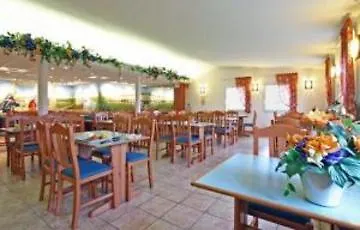 Strasbourg Aeroport Hotell