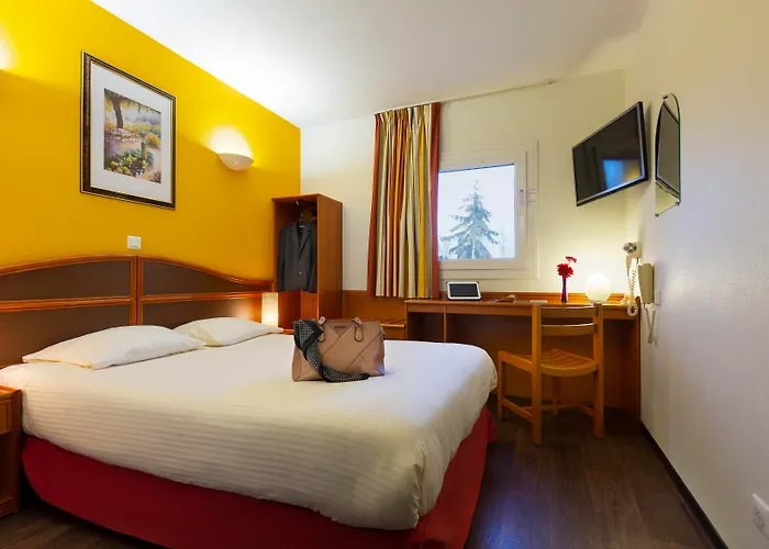 Strasbourg Aéroport 2*