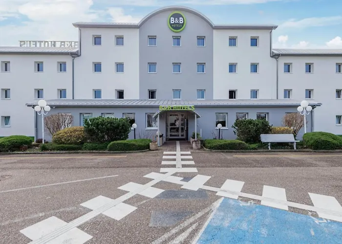 Strasbourg Aéroport 2*