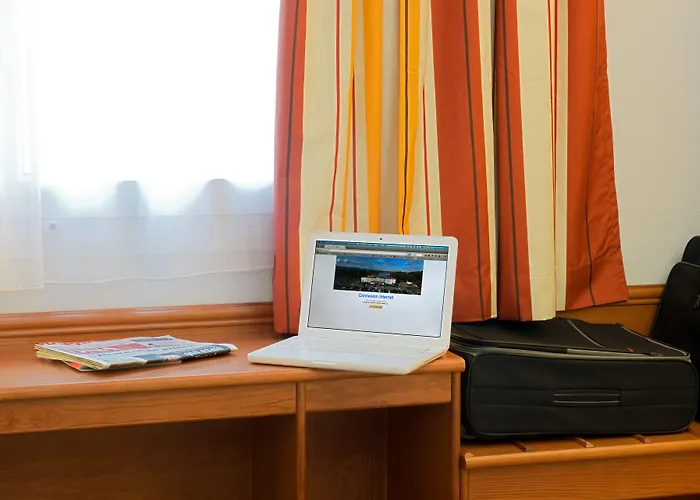 Hotel Strasbourg Aéroport 2*