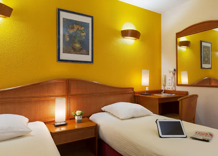 Strasbourg Aéroport 2*