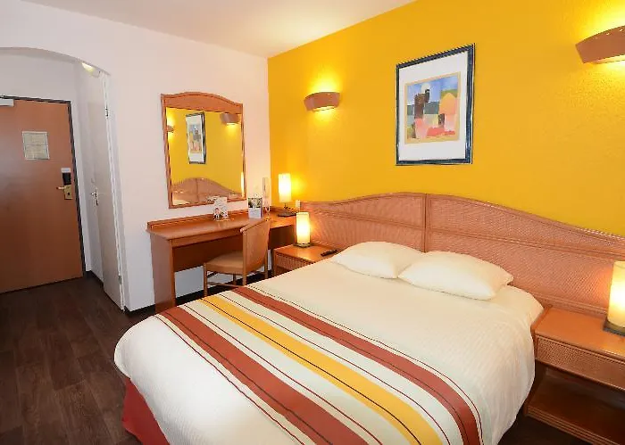 Strasbourg Aeroport 2*