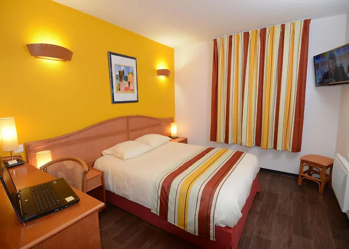 Strasbourg Aéroport Hotel 2*